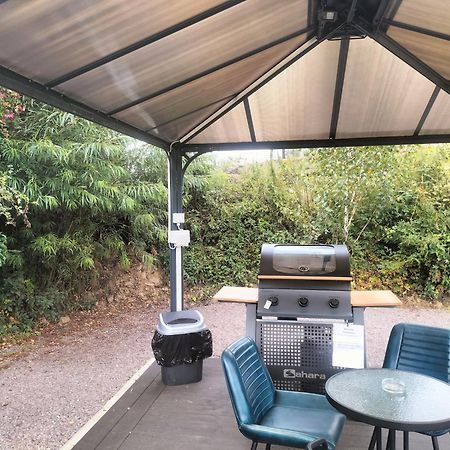 Gateway Glamping Hotel Farranfore Exterior foto