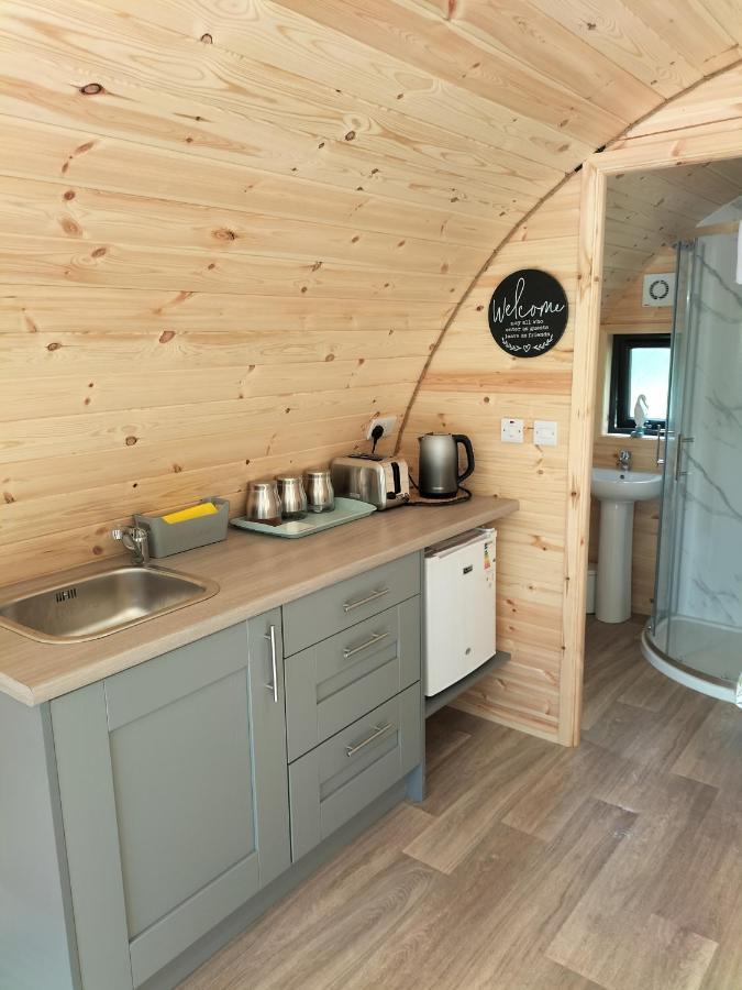 Gateway Glamping Hotel Farranfore Exterior foto